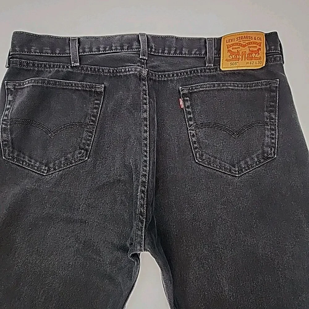 Levi's 505 Denim Jeans Black Wash Men Sz 42 x 30 Red Tab Cotton Regular Fit Zip